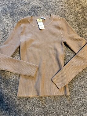 NWT Abercrombie Ribbed Long sweater Top in Taupe size Small